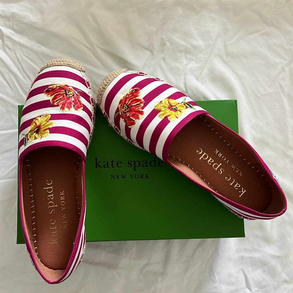 Kate Spade Red and White Floral Espadrilles - Picture 3 of 5